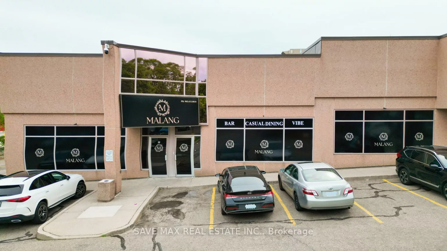 918, Dundas, Dixie, Mississauga
