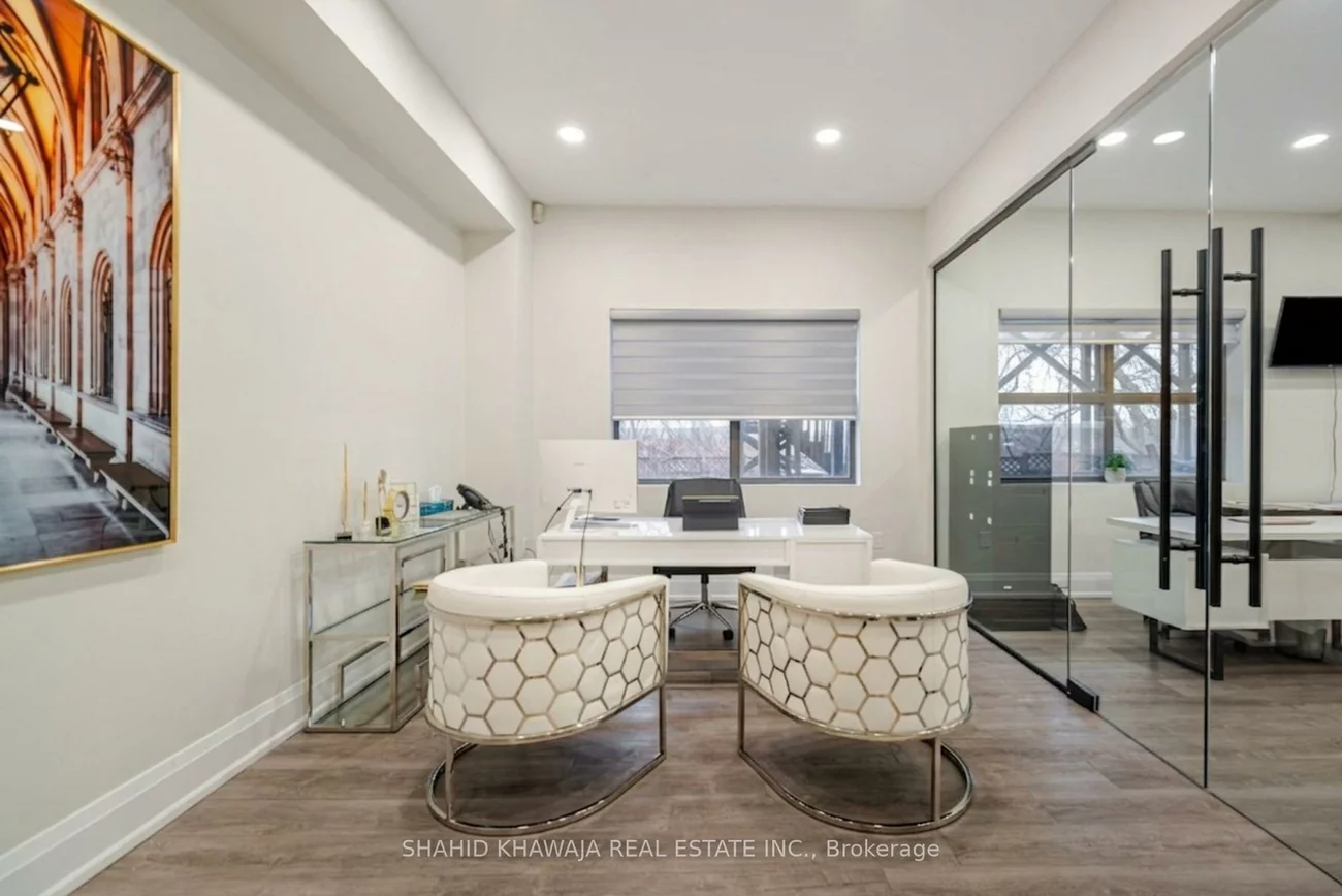 1563, Dundas, Erindale, Mississauga