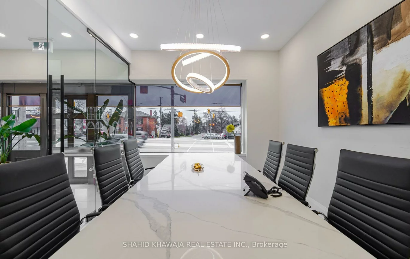 1563, Dundas, Erindale, Mississauga