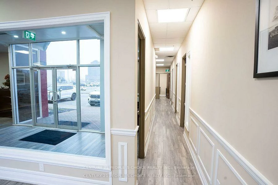 5160, EXPLORER, Airport Corporate, Mississauga