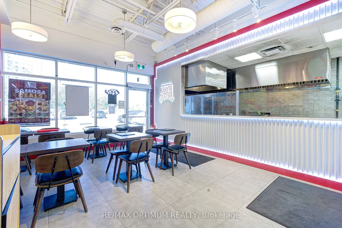 1, Glenn Hawthorne, Hurontario, Mississauga