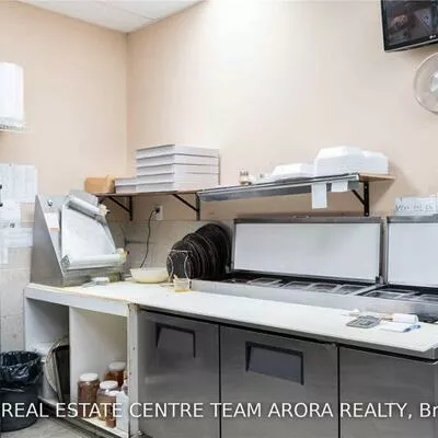 1, Glenn Hawthorne, Hurontario, Mississauga