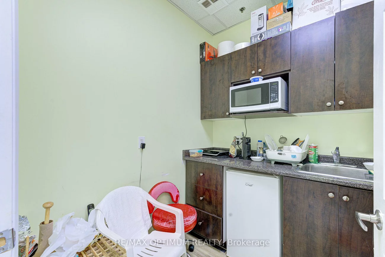 6956, Financial, Meadowvale Business Park, Mississauga