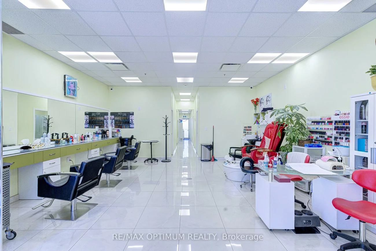 6956, Financial, Meadowvale Business Park, Mississauga