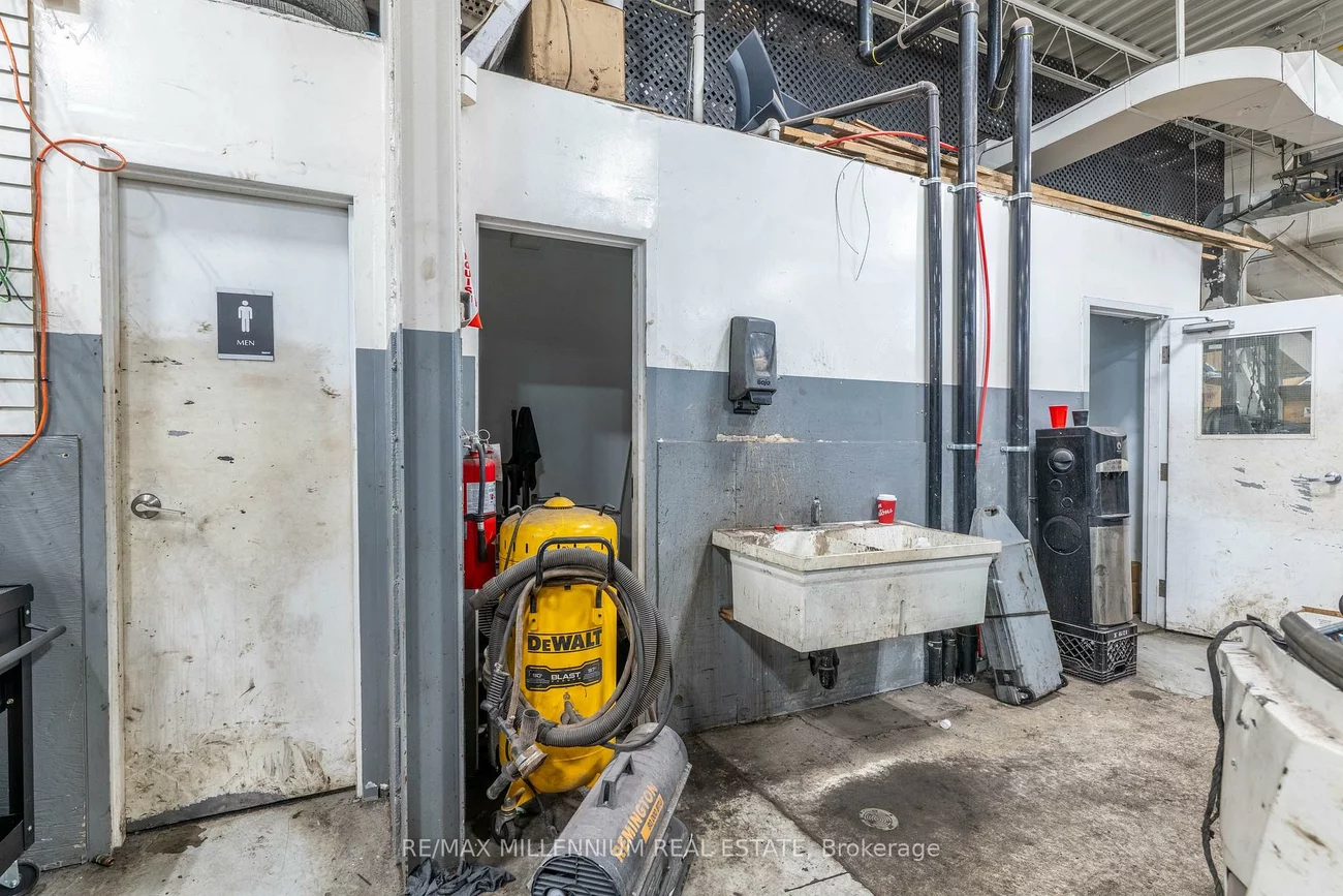 5435, Maingate, Northeast, Mississauga