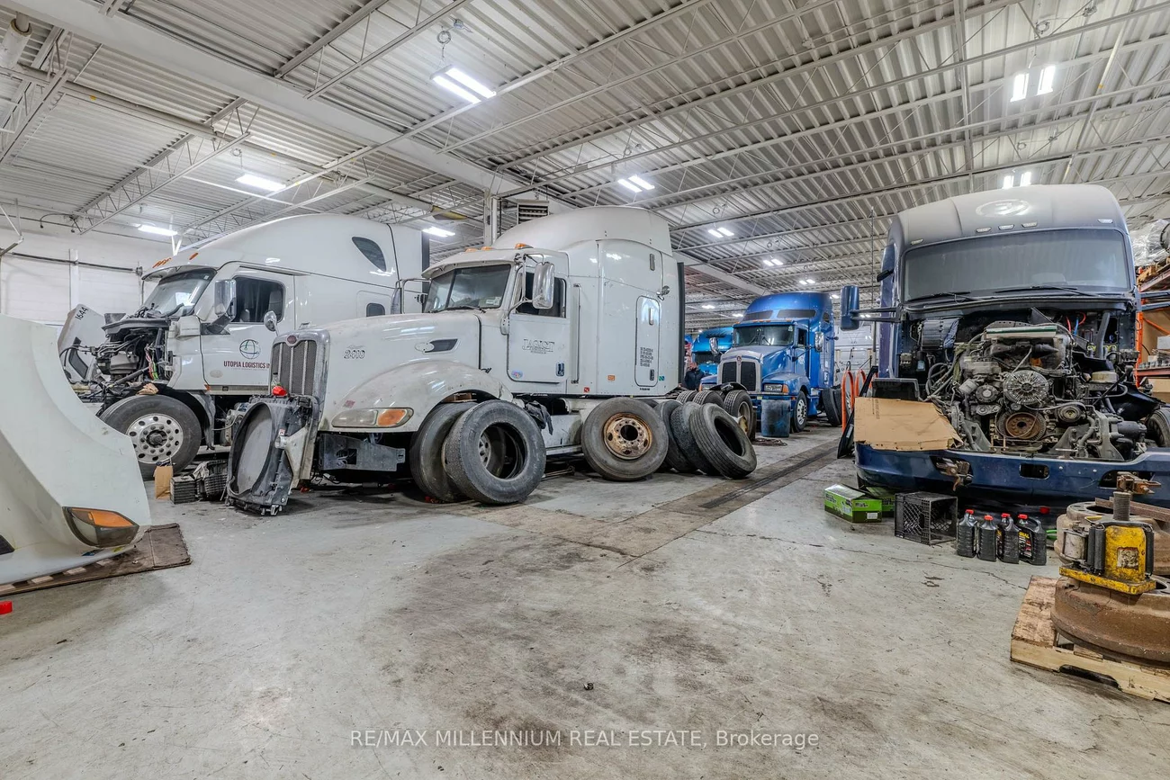 5435, Maingate, Northeast, Mississauga