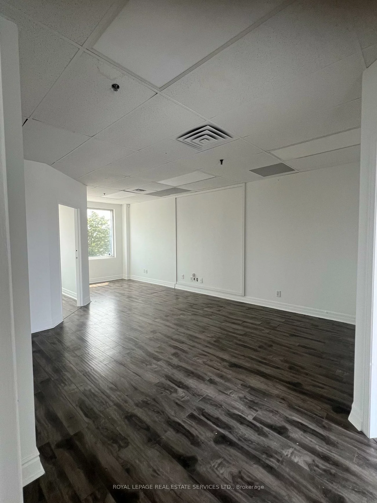 2355, Derry, Northeast, Mississauga