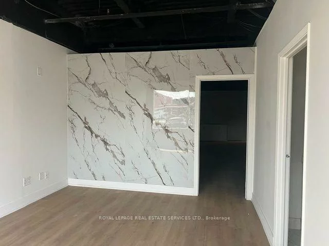 2355, Derry, Northeast, Mississauga