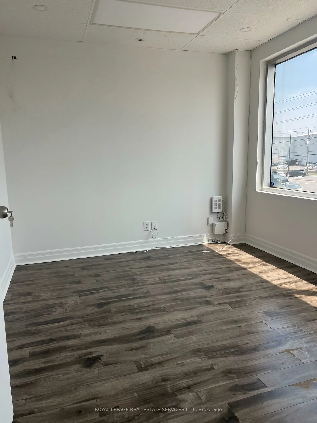 2355, Derry, Northeast, Mississauga