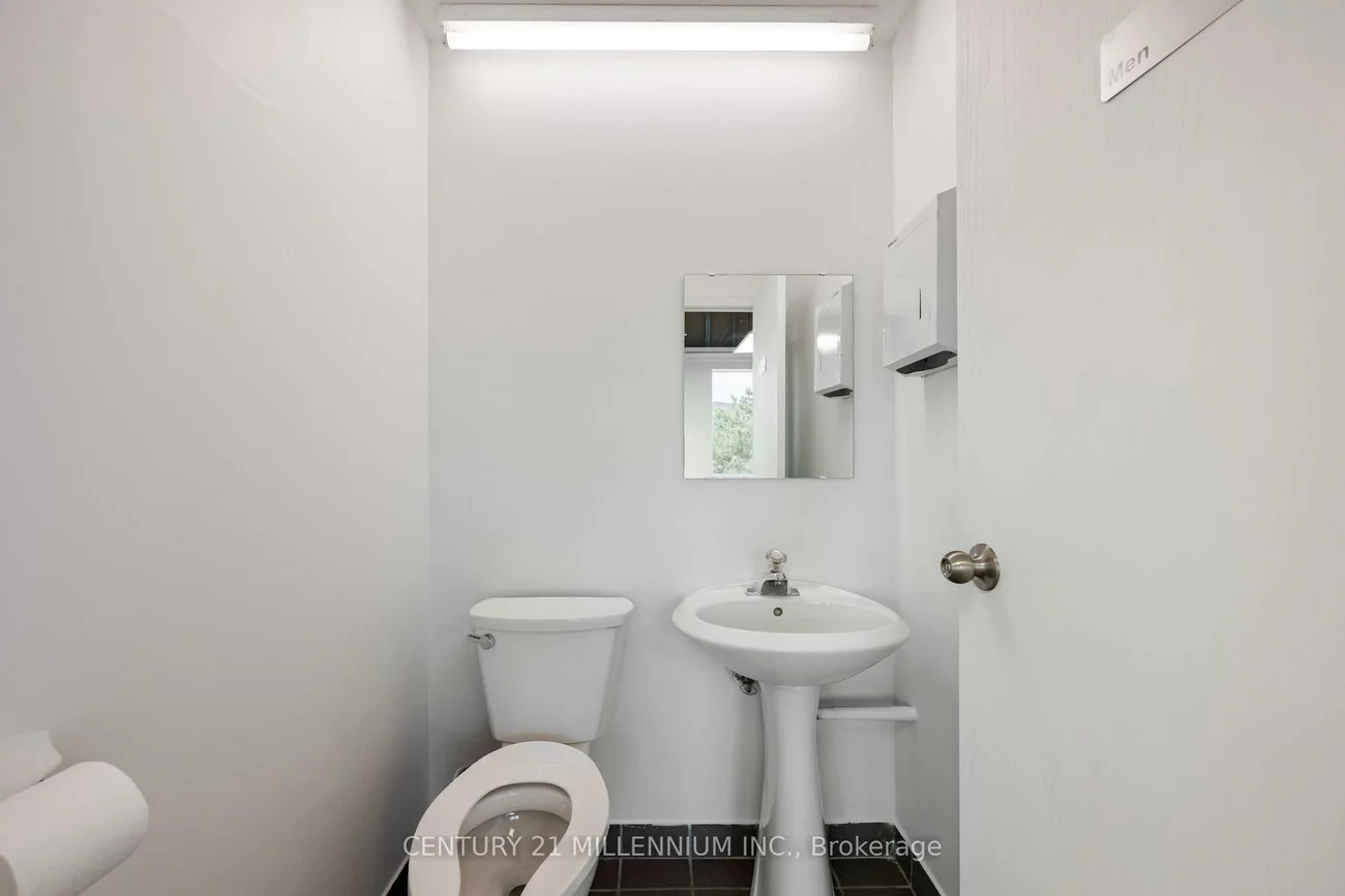 2355, Derry, Northeast, Mississauga