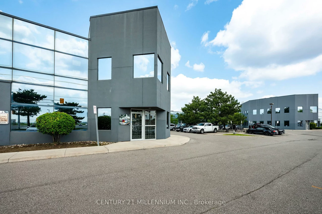 2355, Derry, Northeast, Mississauga