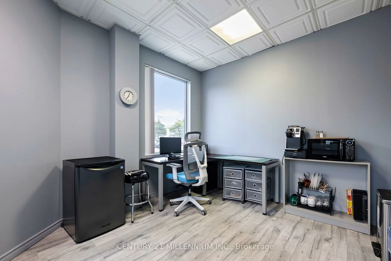 2355, Derry, Northeast, Mississauga