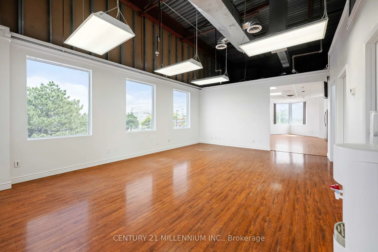 2355, Derry, Northeast, Mississauga