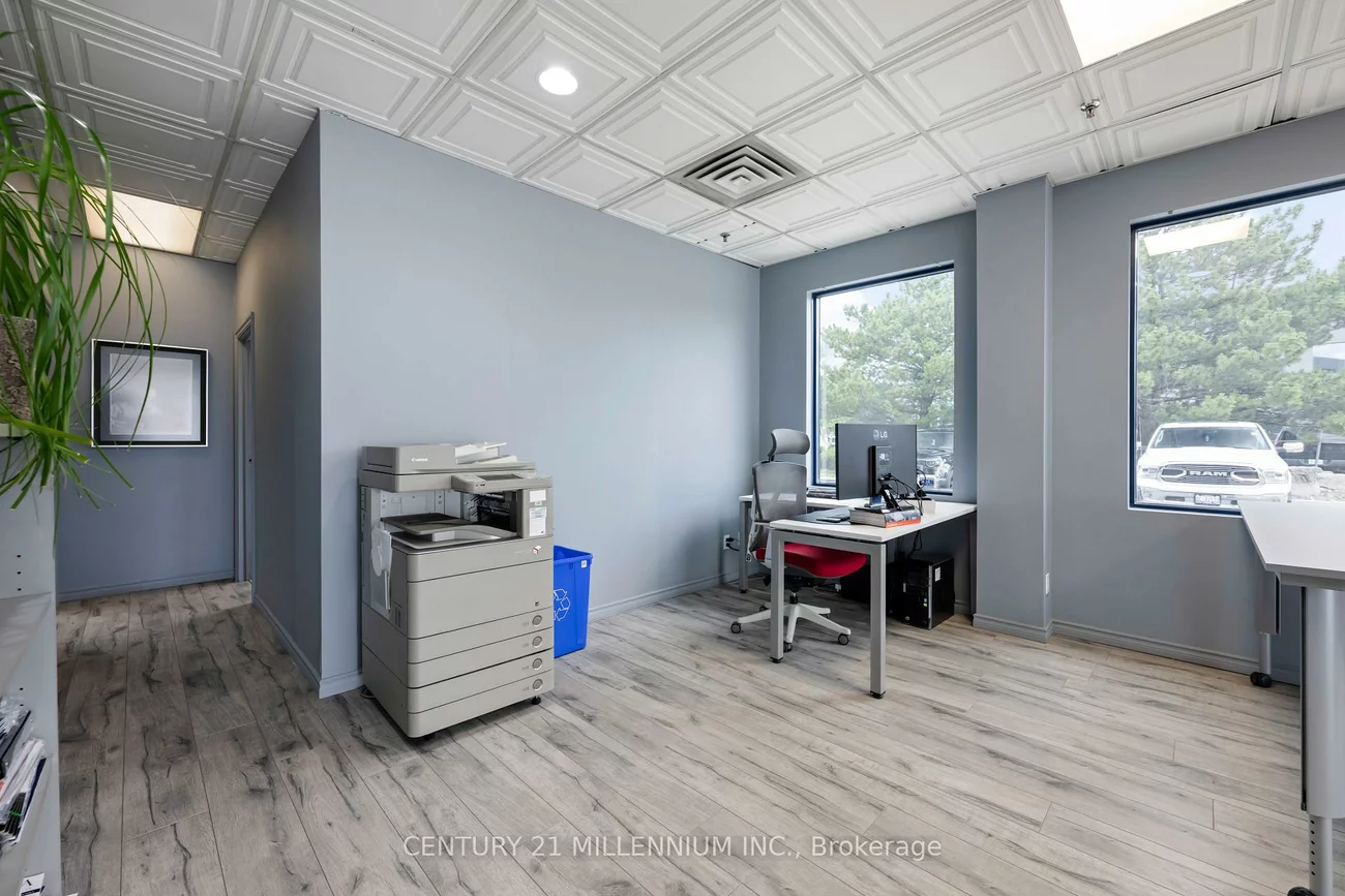 2355, Derry, Northeast, Mississauga