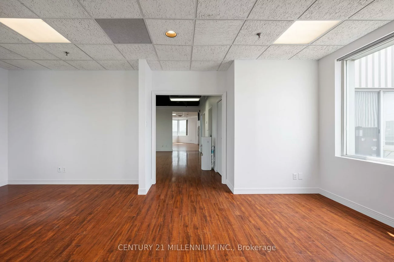 2355, Derry, Northeast, Mississauga