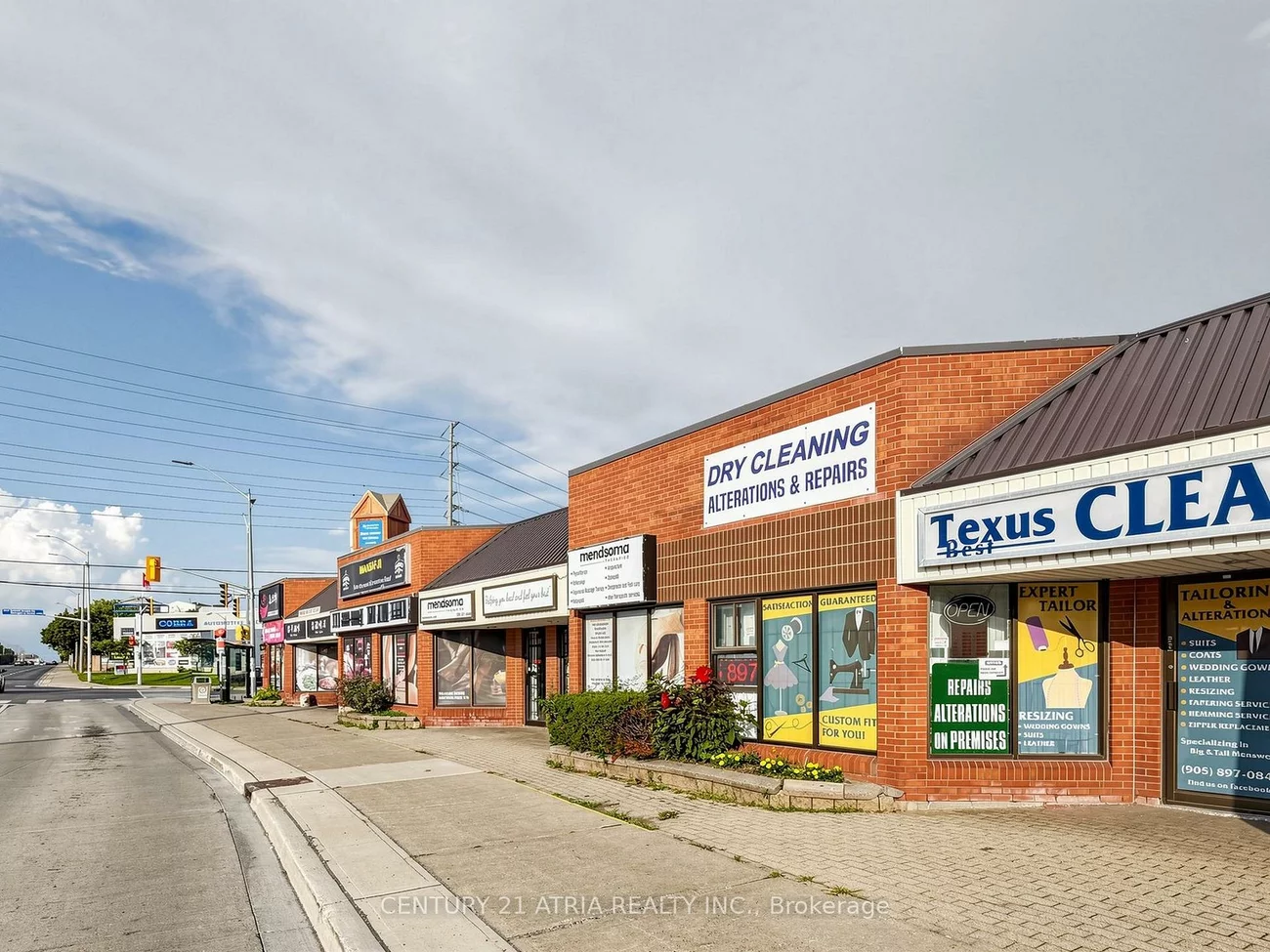 1100, Dundas, Erindale, Mississauga