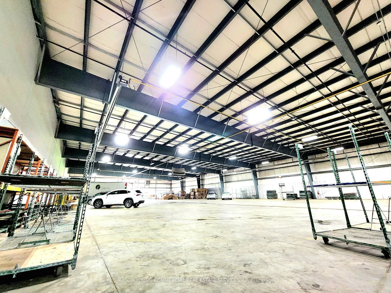 910, Mid-Way, Northeast, Mississauga