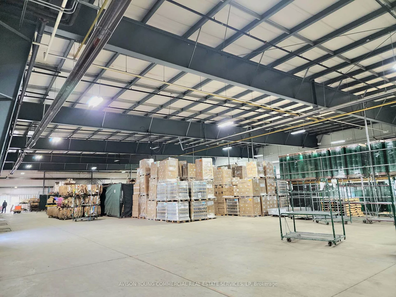 910, Mid-Way, Northeast, Mississauga
