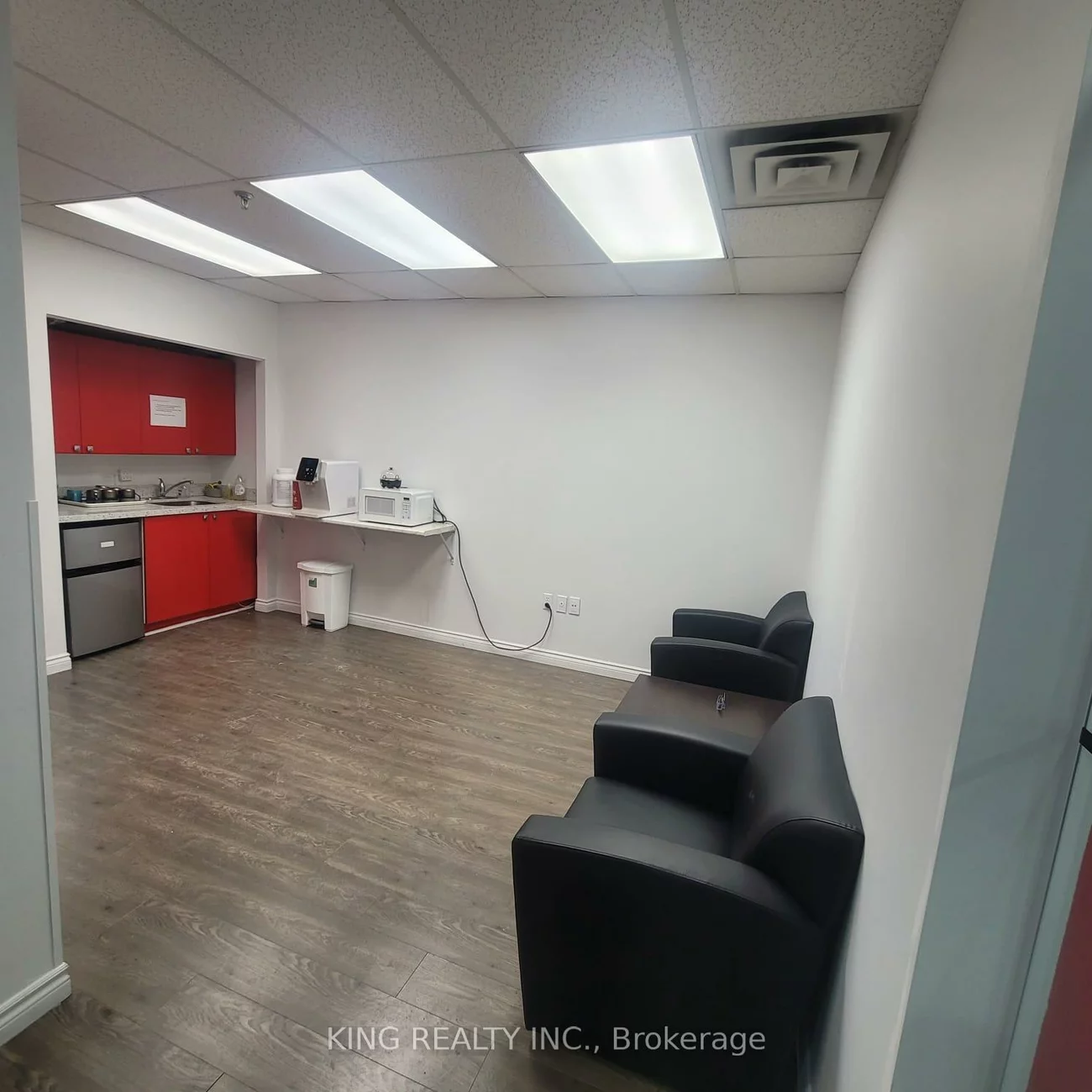 2600, Skymark, Airport Corporate, Mississauga