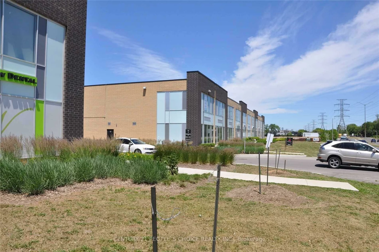 1185, Queensway, Dixie, Mississauga