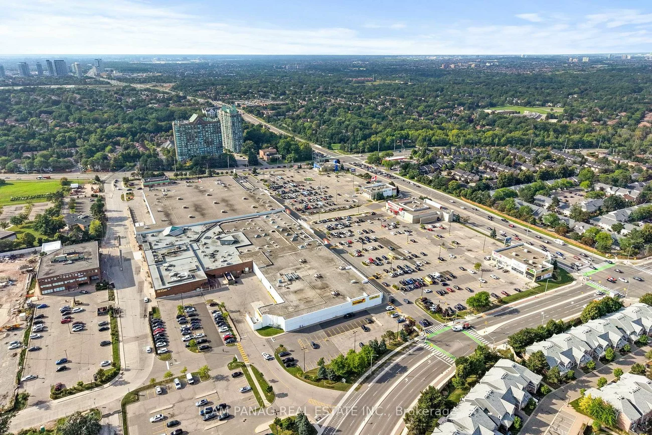 2150, Burnhamthorpe, Erin Mills, Mississauga