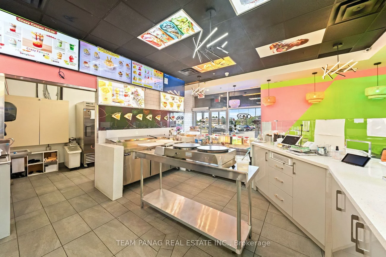 2150, Burnhamthorpe, Erin Mills, Mississauga