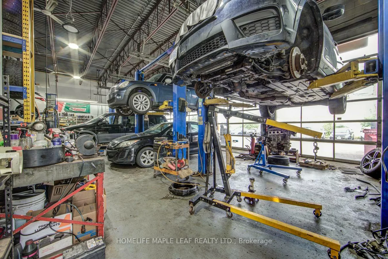 777, Dundas, Erindale, Mississauga