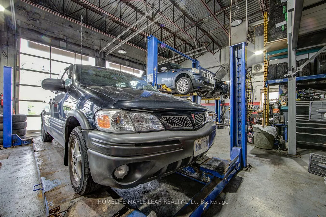 777, Dundas, Erindale, Mississauga