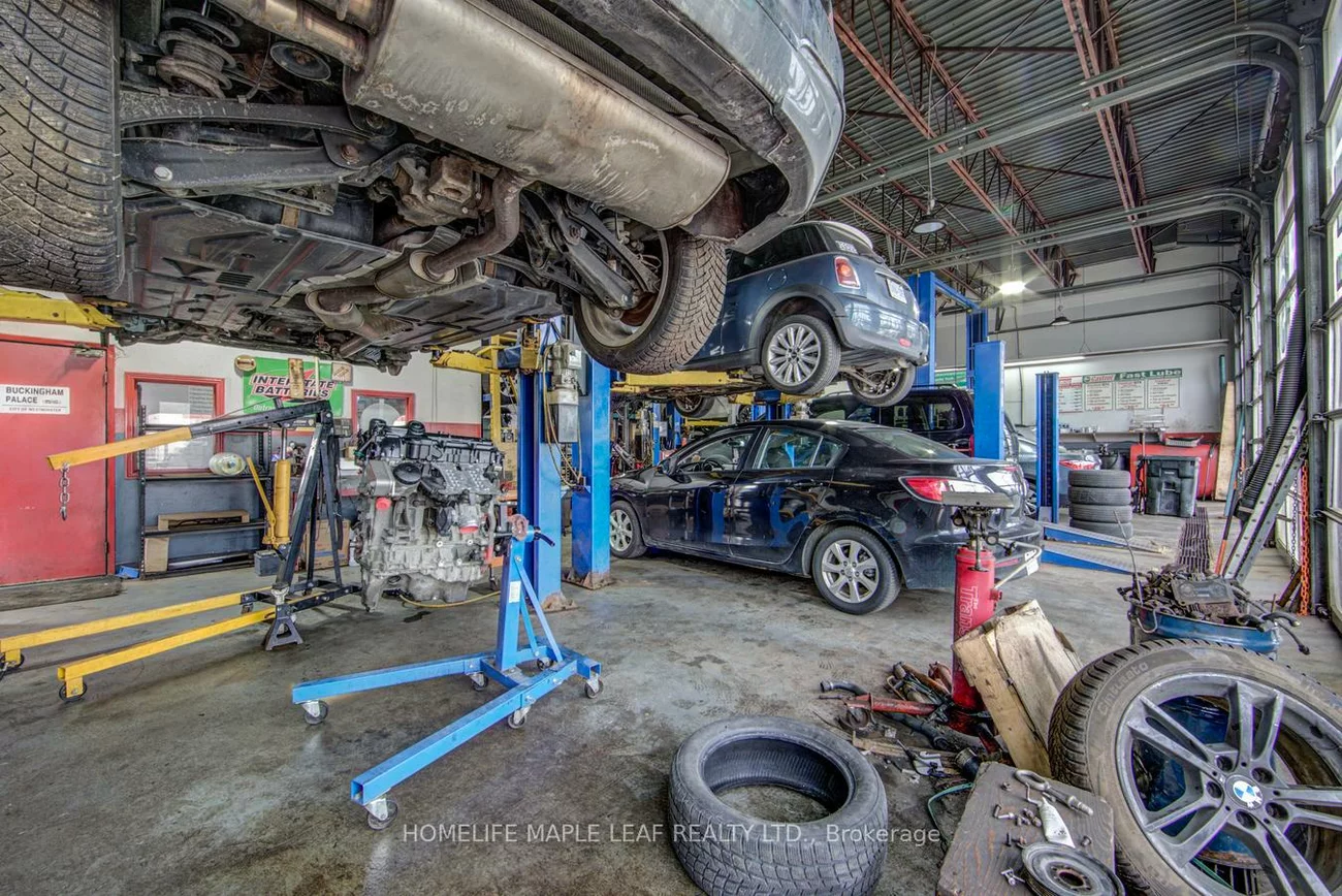 777, Dundas, Erindale, Mississauga