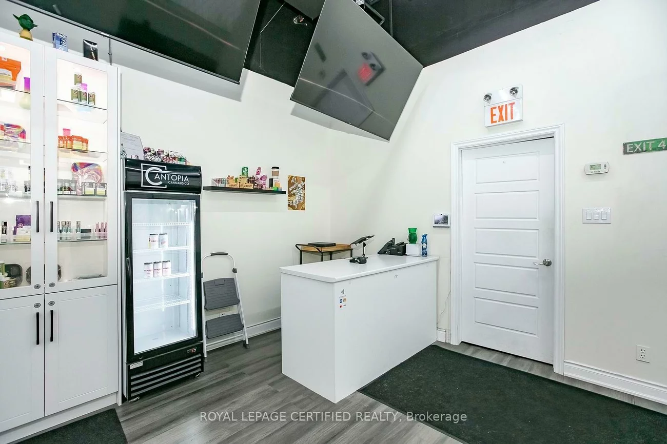 1252, Eglinton, East Credit, Mississauga