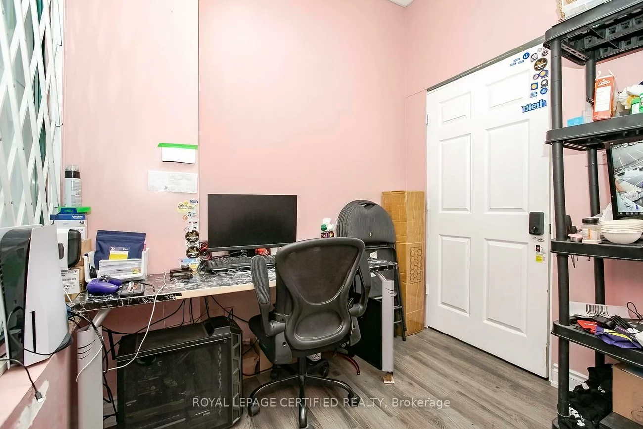 1252, Eglinton, East Credit, Mississauga