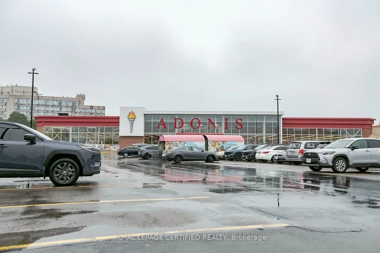 1252, Eglinton, East Credit, Mississauga