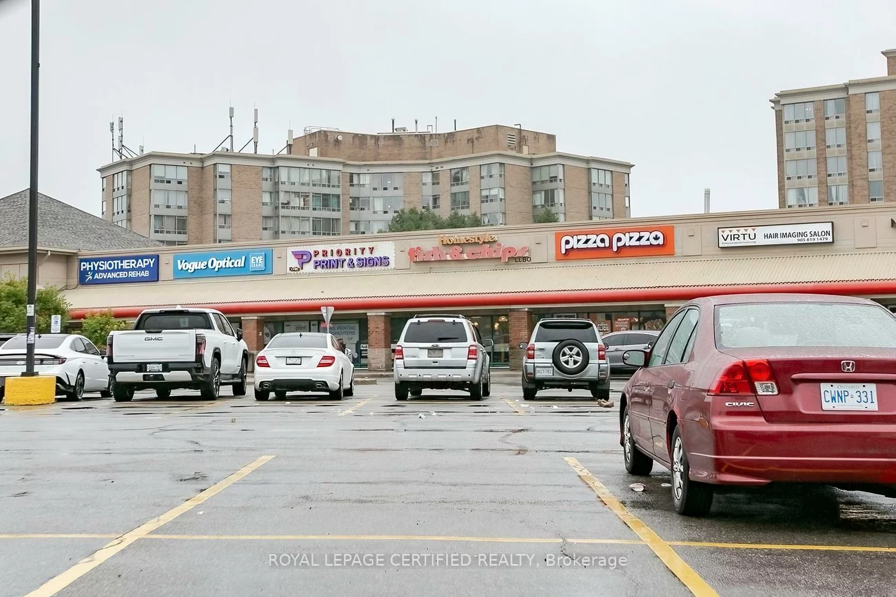 1252, Eglinton, East Credit, Mississauga