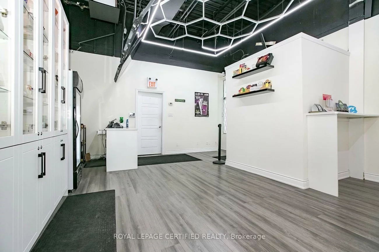 1252, Eglinton, East Credit, Mississauga