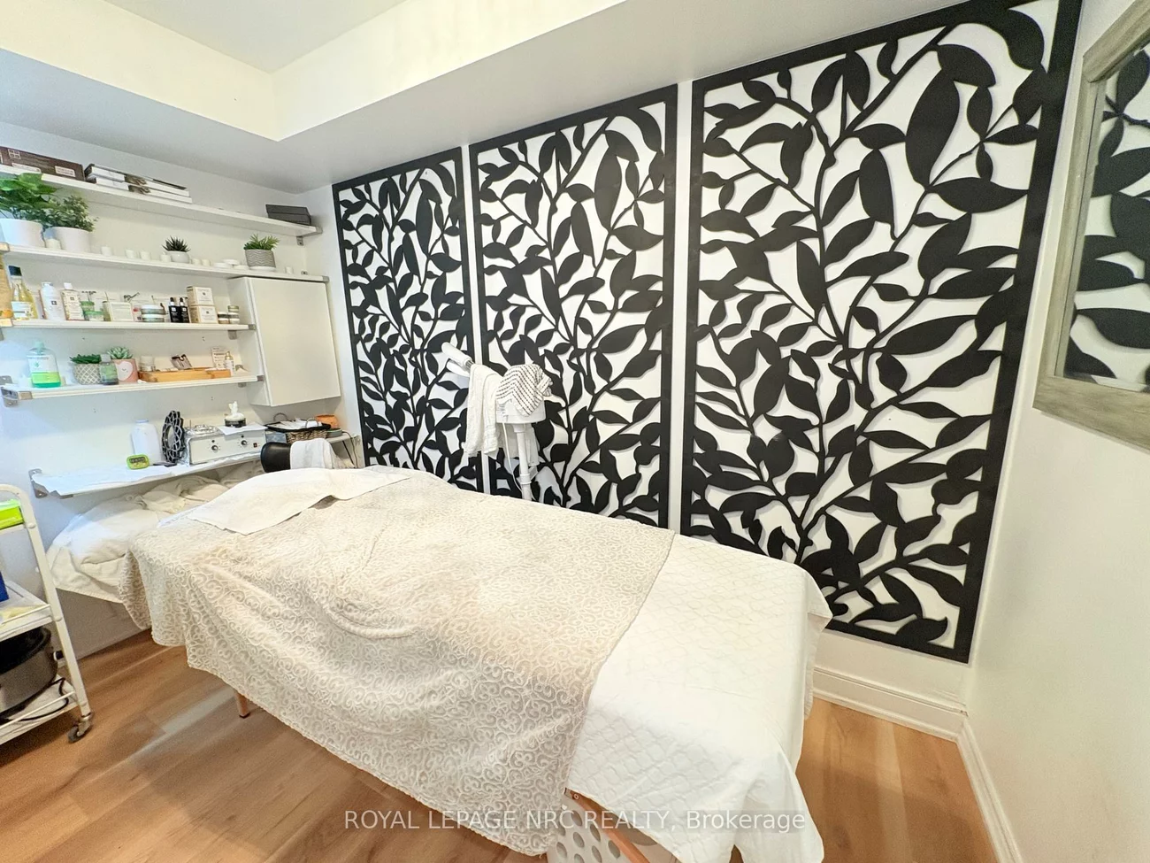 559, Lakeshore, Lakeview, Mississauga