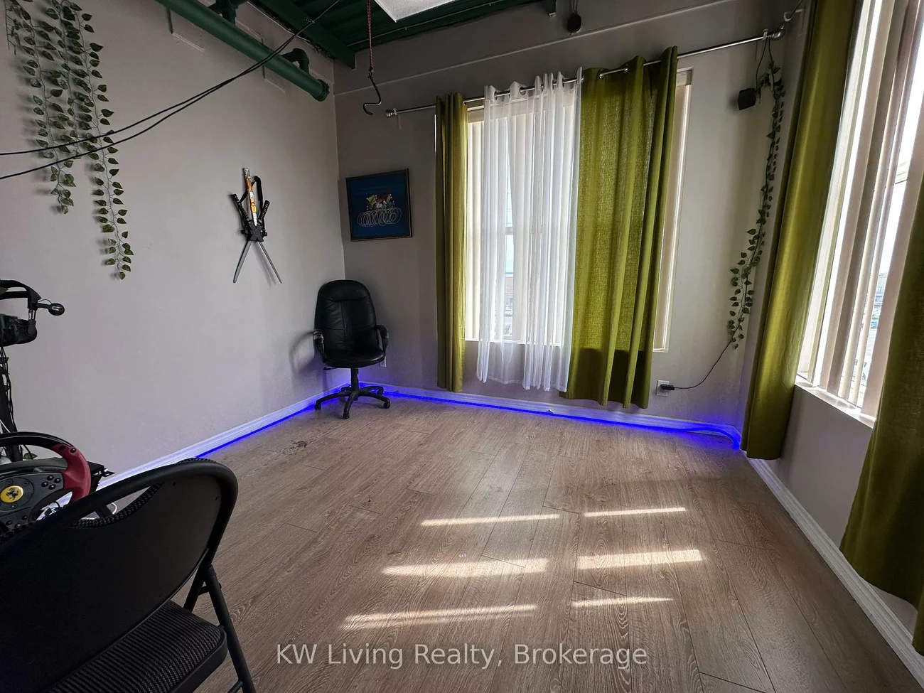 2351, Royal Windsor, Clarkson, Mississauga