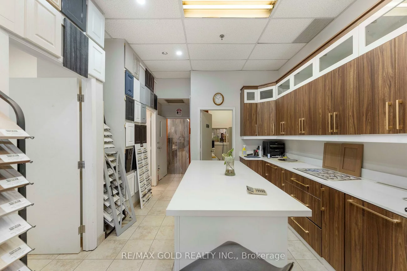 2585, Drew, Northeast, Mississauga