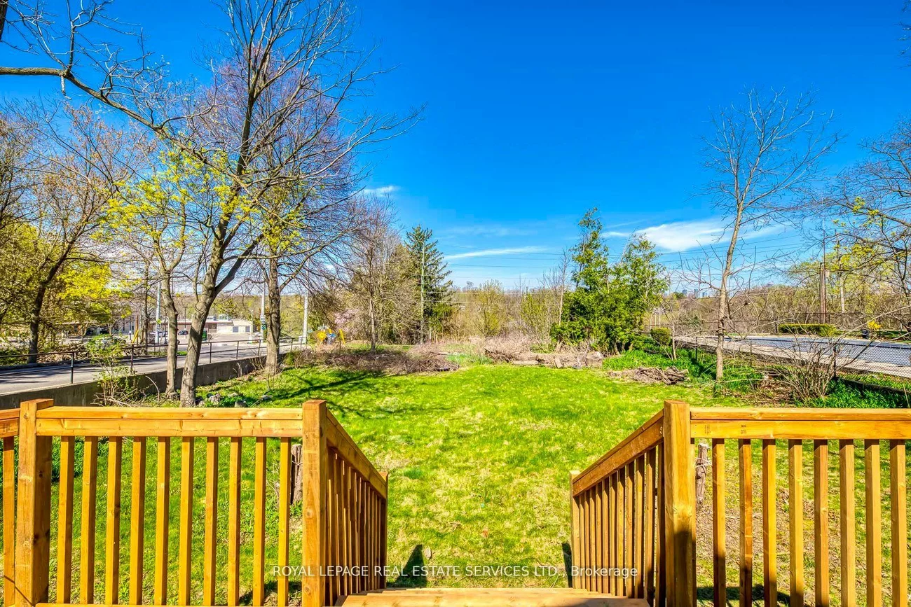 317, Queen, Streetsville, Mississauga