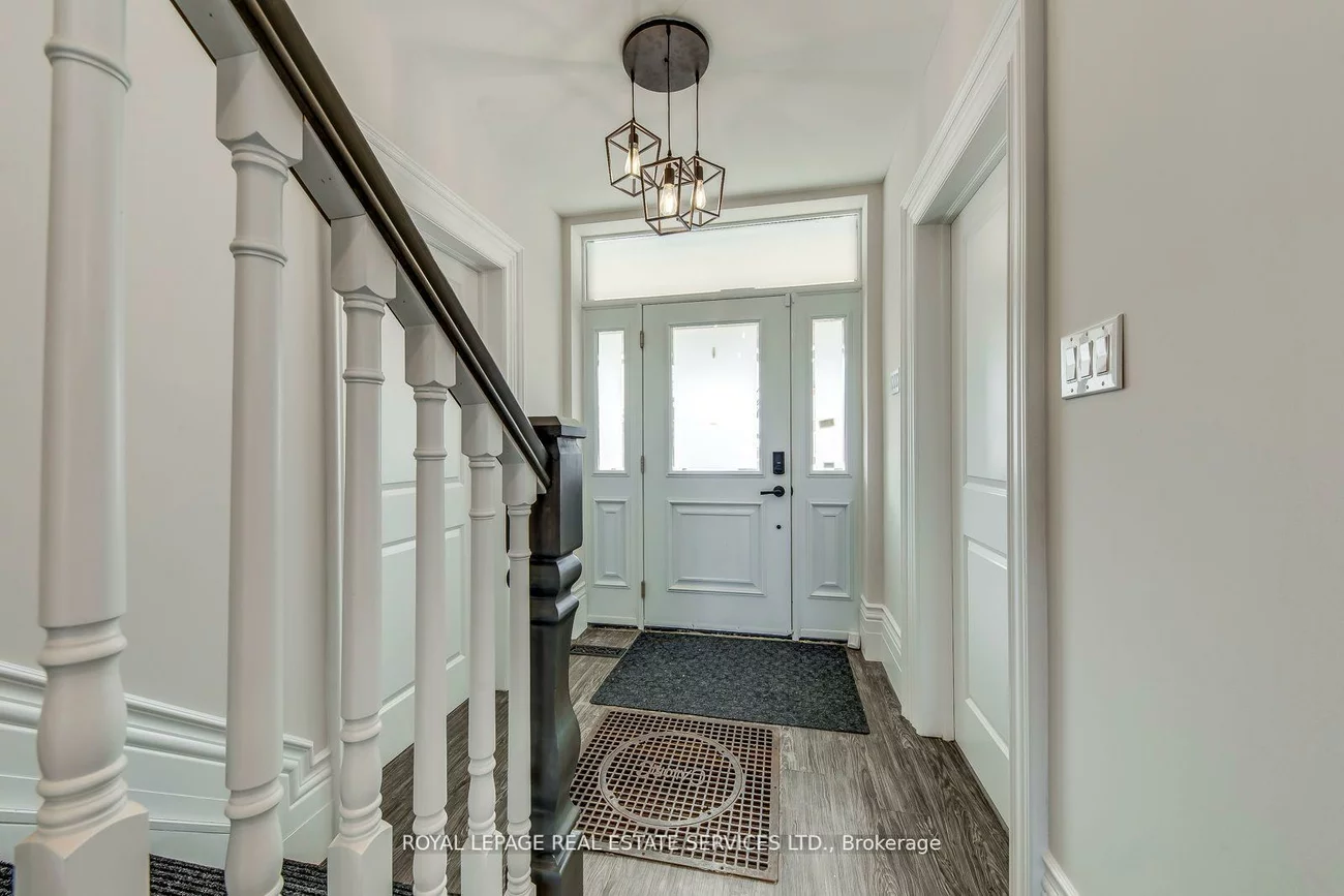 317, Queen, Streetsville, Mississauga