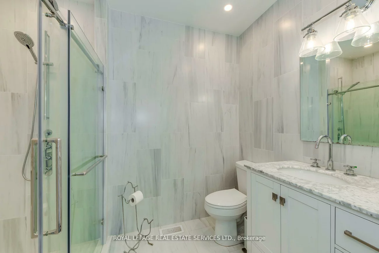 317, Queen, Streetsville, Mississauga