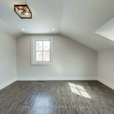 317, Queen, Streetsville, Mississauga