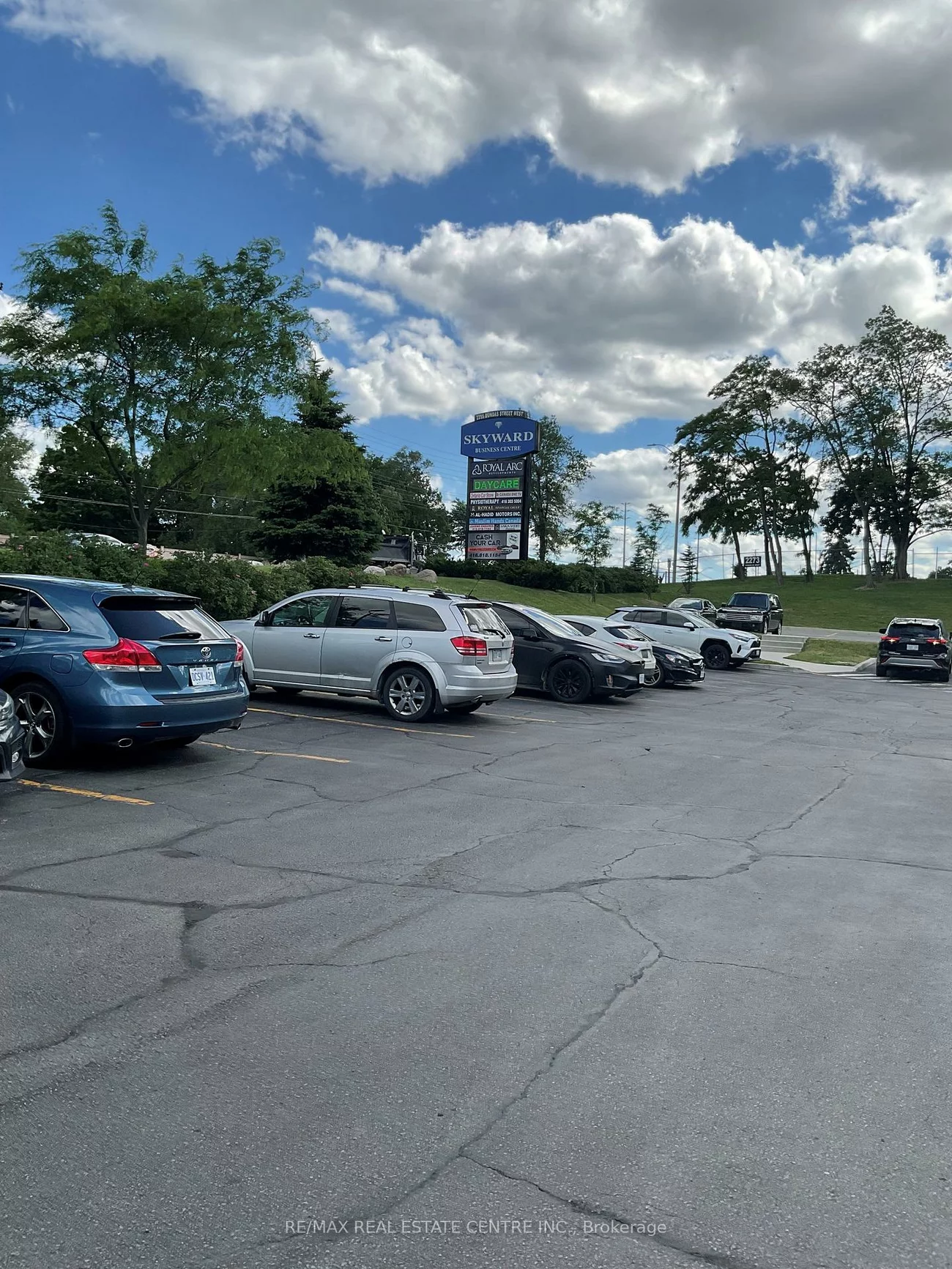 2255, Dundas, Erin Mills, Mississauga