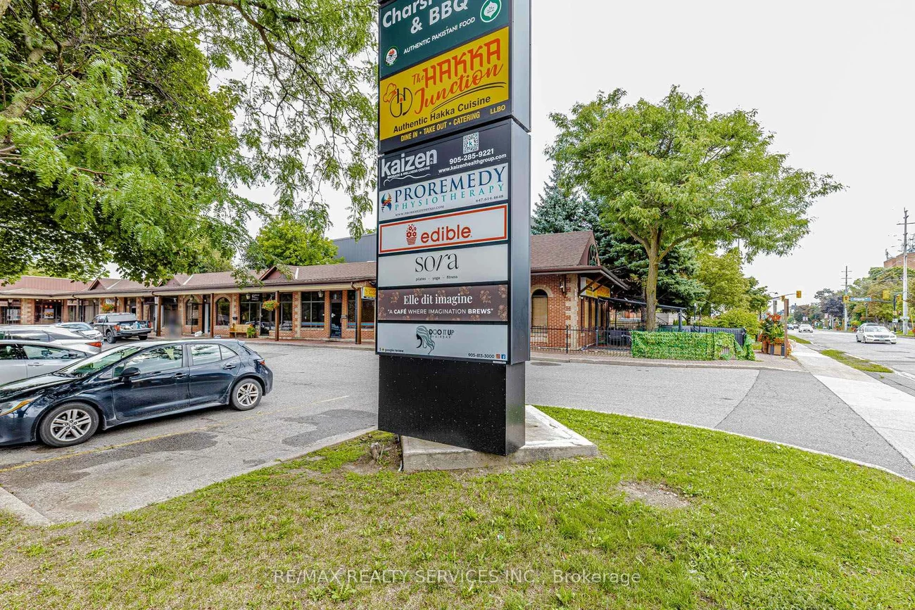 63, Queen, Streetsville, Mississauga