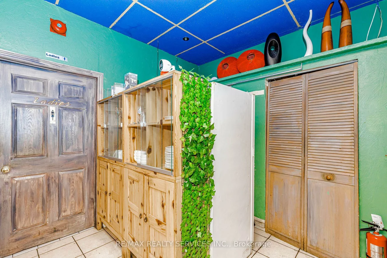 63, Queen, Streetsville, Mississauga