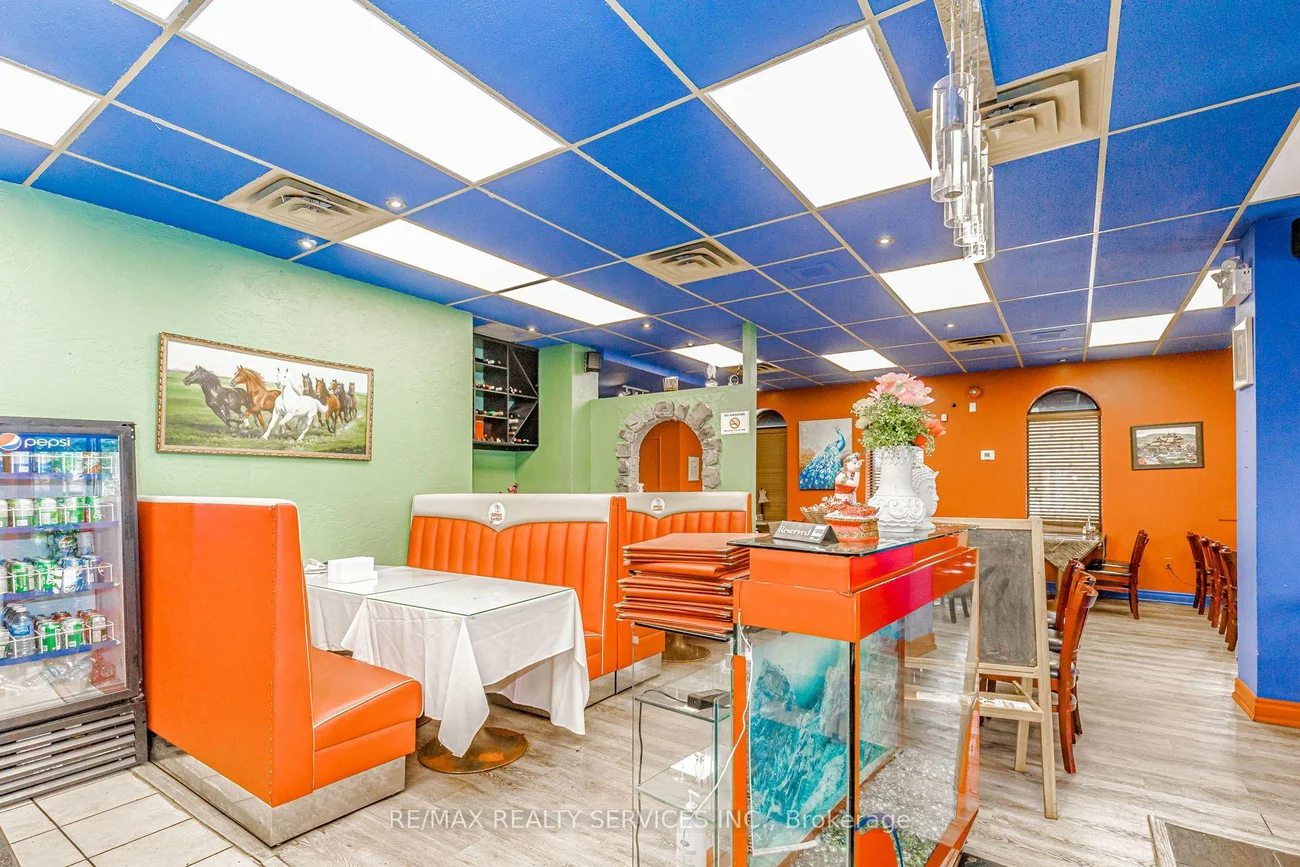63, Queen, Streetsville, Mississauga
