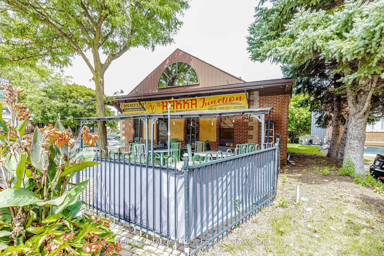 63, Queen, Streetsville, Mississauga