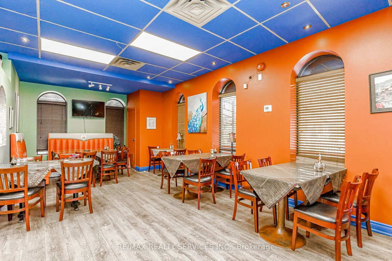 63, Queen, Streetsville, Mississauga