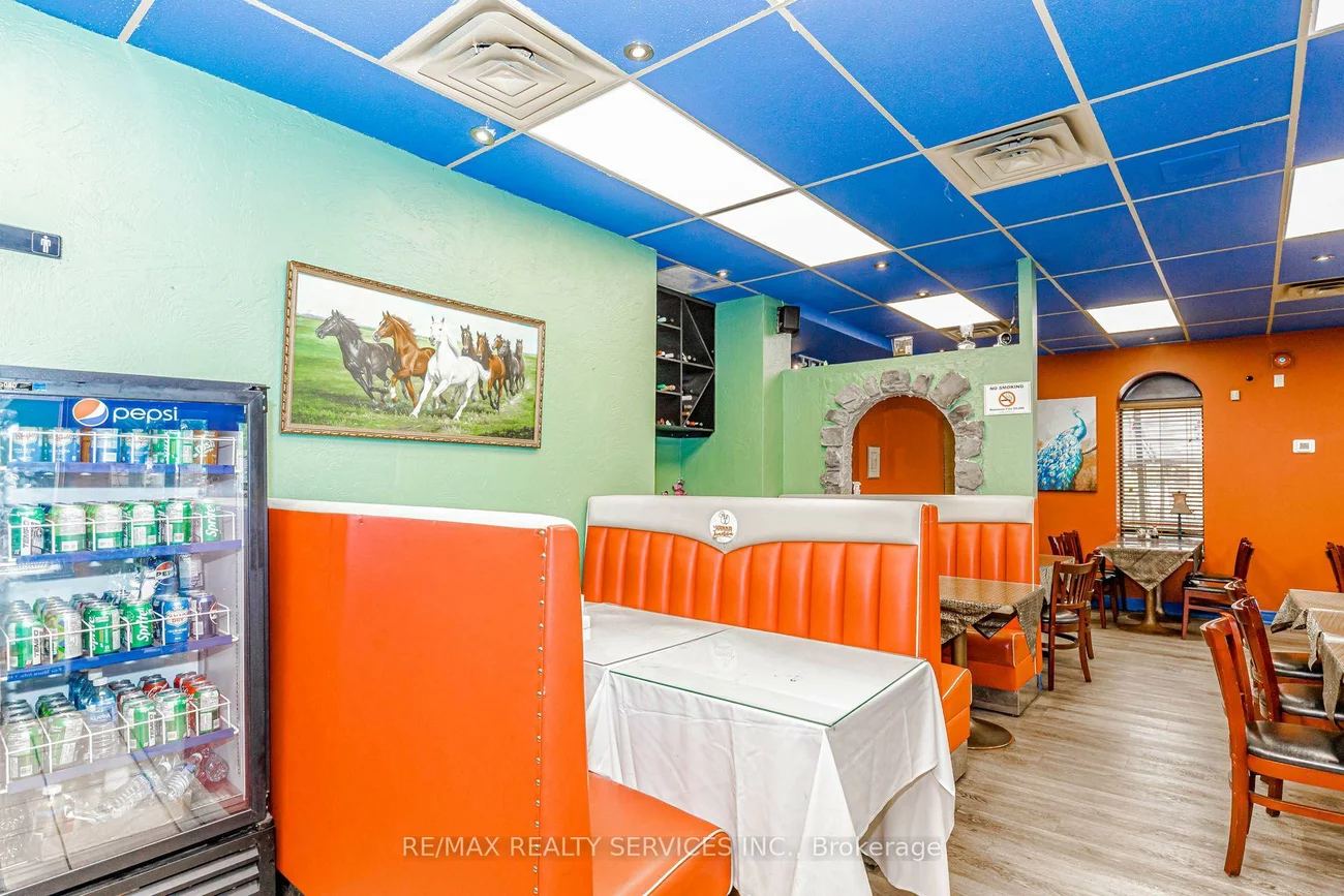 63, Queen, Streetsville, Mississauga
