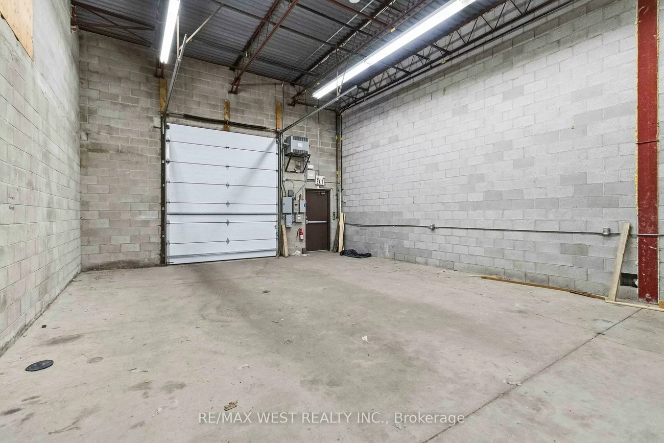 1320, Mid-Way, Northeast, Mississauga