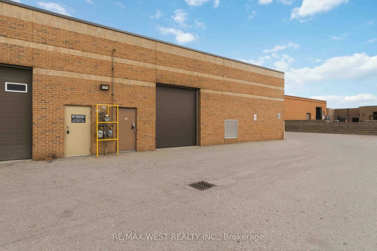 1320, Mid-Way, Northeast, Mississauga